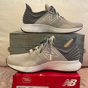 New Balance Fresh Foam ROAV Shoes